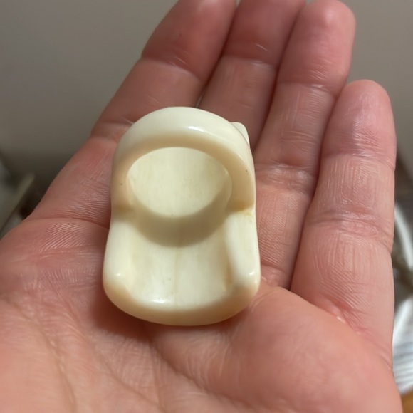 Handmade Tibetan Yak-Horn Ring - Picture 5 of 8